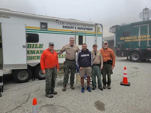 Missing hiker rescued after Twitter user tracks him down using his last-sent photo