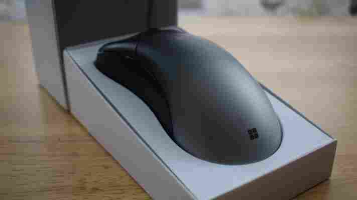 Review: The Microsoft Pro Intellimouse is a really, really lovely mouse