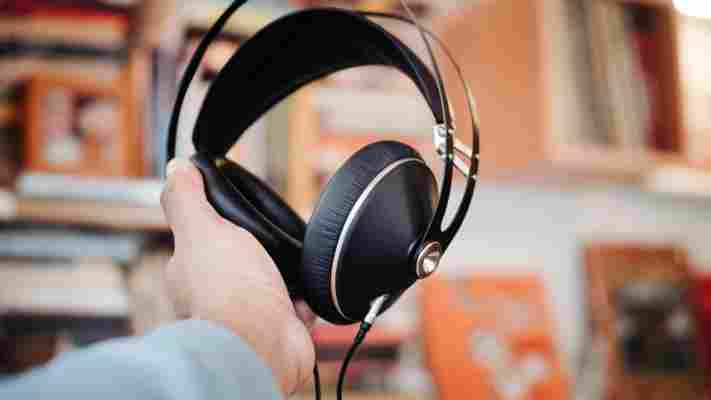 Meze 99 Neo Review: These gorgeous headphones are perfect for the budding audiophile